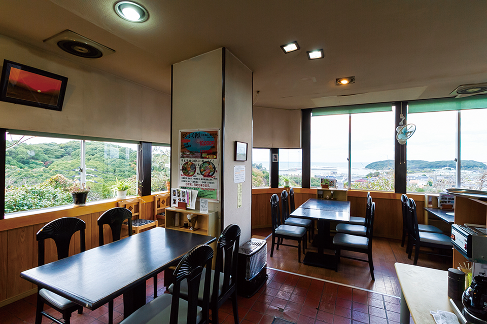 かねやす芦屋店