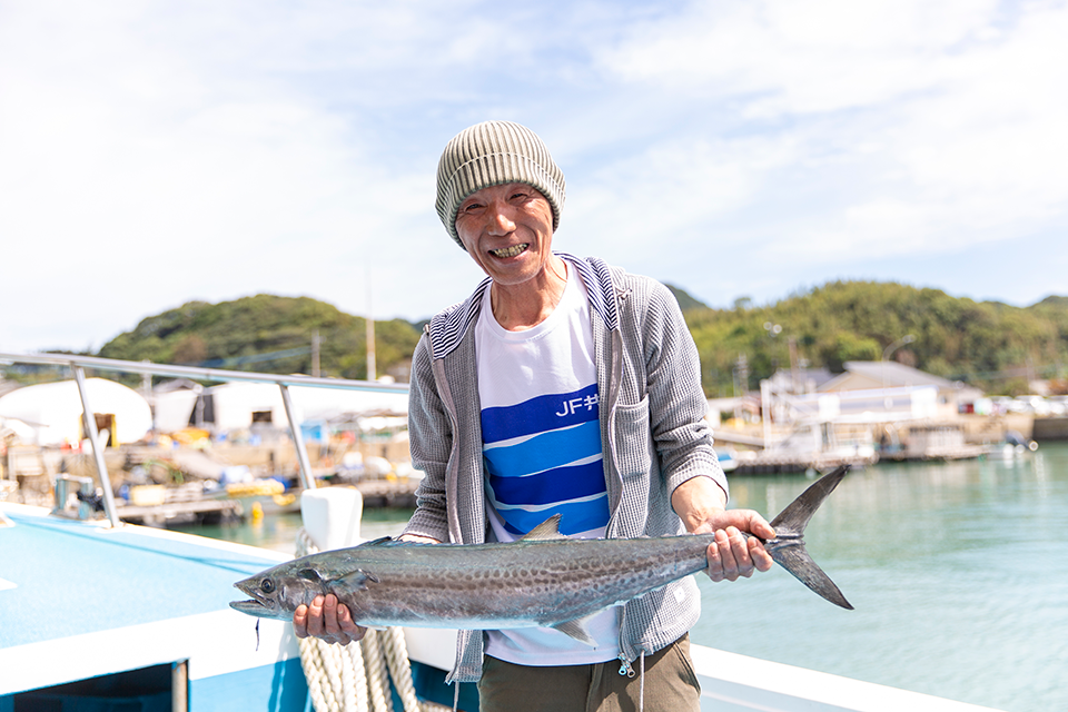 筑前海のサワラ 後編 糸島に 本鰆 の季節がやってきた 福岡県で旬の魚が食べられるスポット紹介 ふくおかの魚フェア